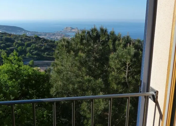 Casa Alimea Mit Und Herrlichem Meerblick By Interhome