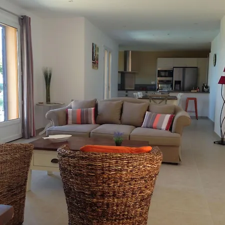 Casa Alimea Mit Und Herrlichem Meerblick By Interhome Monticello